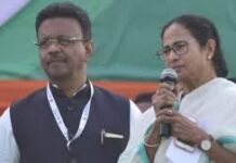 कोलकाता के मेयर और टीएमसी के वरिष्ठ नेता फिरहाद हकीम ने दिया इस्तीफा